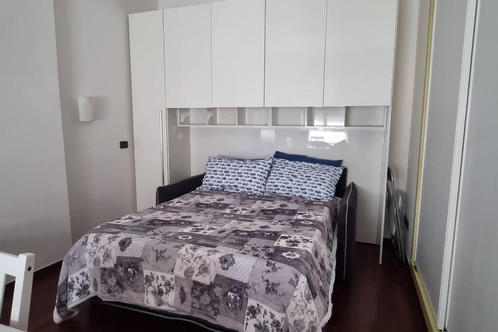 Monolocale Metro M3 Affori Apartment Milan Luaran gambar
